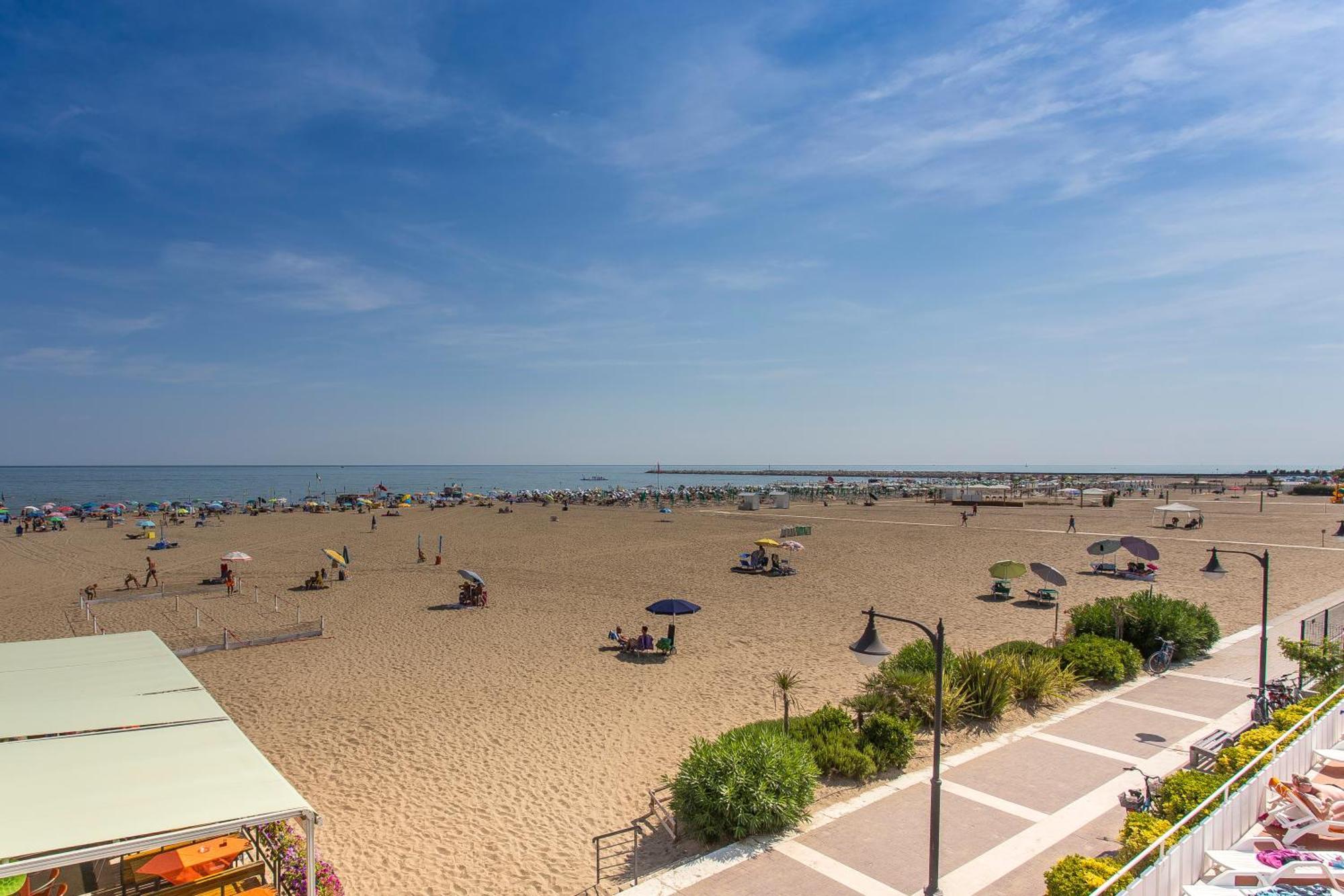 Panfilo Apartman Caorle Kültér fotó